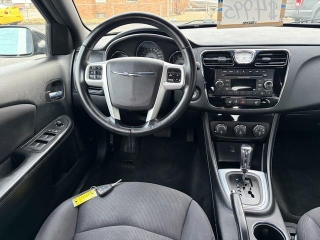 Chrysler 200 Touring 2014