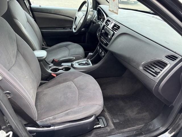 Chrysler 200 Touring 2014