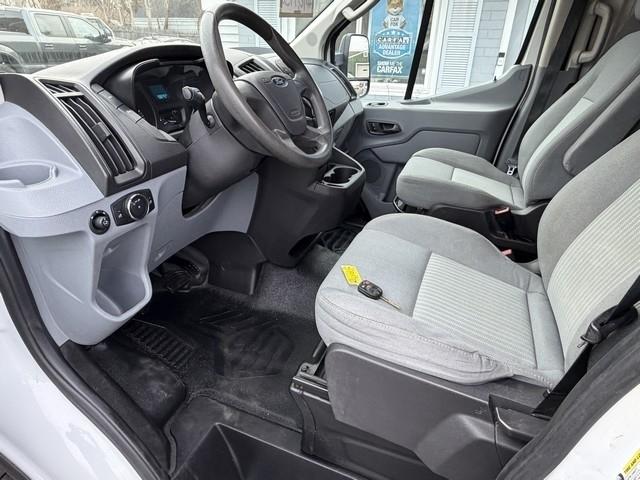 Ford Transit 150 Van Low Roof 60/40 Pass. 148-in. WB 2016