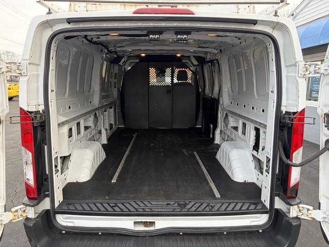 Ford Transit 150 Van Low Roof 60/40 Pass. 148-in. WB 2016