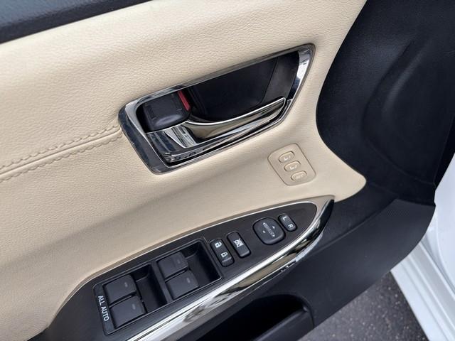 Toyota Avalon XLE Touring 2014