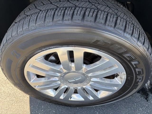 Lincoln Navigator 4WD 2012