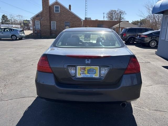 Honda Accord EX-L Sedan AT with Navigation and XM Radio 2006