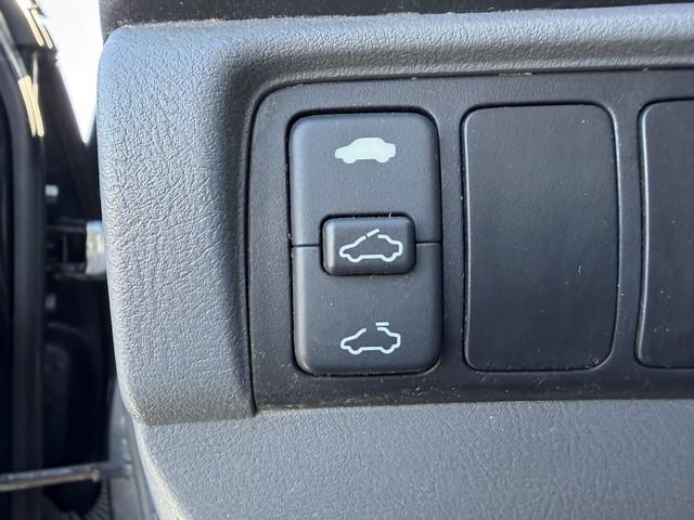 Honda Accord EX-L Sedan AT with Navigation and XM Radio 2006