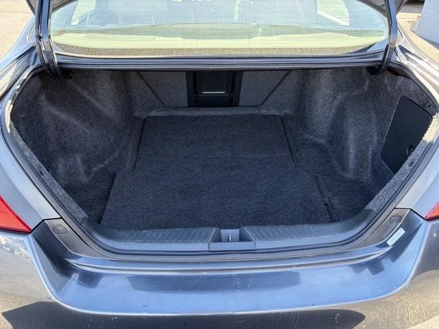 Honda Accord EX-L Sedan AT with Navigation and XM Radio 2006