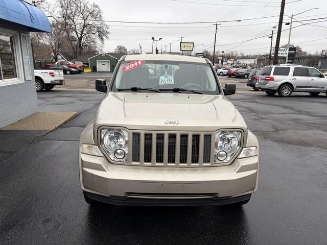 Jeep Liberty Sport 4WD 2011