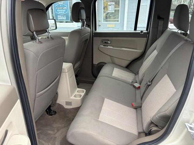 Jeep Liberty Sport 4WD 2011