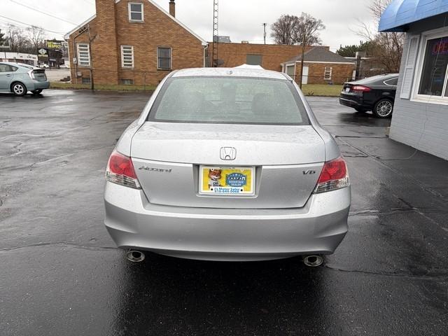 Honda Accord EX-L V-6 Sedan AT 2009