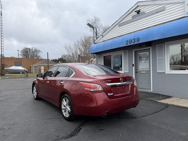 Nissan Altima 2.5 SV 2015