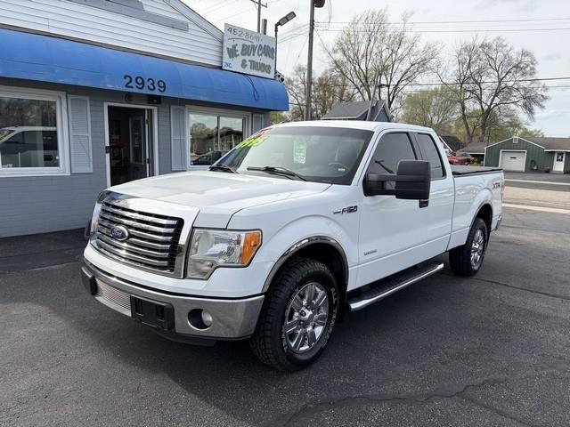 Ford F-150 XLT SuperCab 8-ft. Bed 2WD 2011