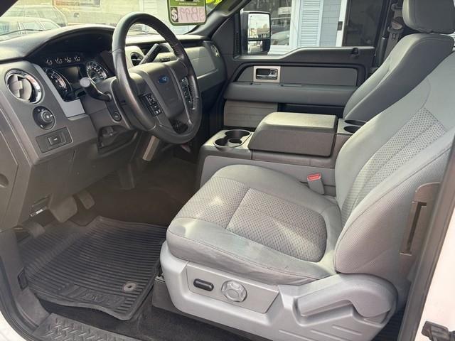 Ford F-150 XLT SuperCab 8-ft. Bed 2WD 2011