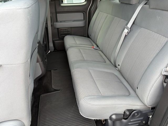 Ford F-150 XLT SuperCab 8-ft. Bed 2WD 2011