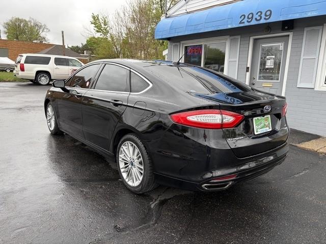 Ford Fusion SE AWD 2016