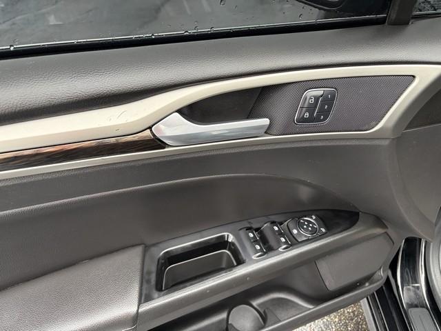 Ford Fusion SE AWD 2016