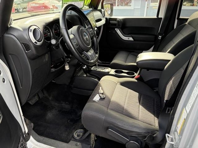 Jeep Wrangler Unlimited Sport 4WD 2012