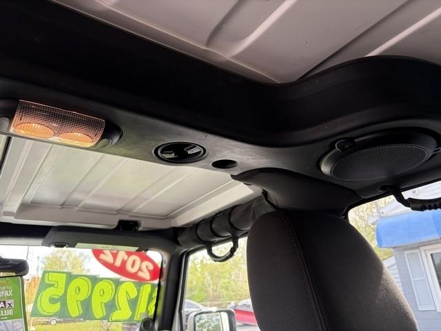 Jeep Wrangler Unlimited Sport 4WD 2012