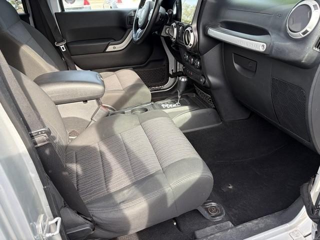 Jeep Wrangler Unlimited Sport 4WD 2012