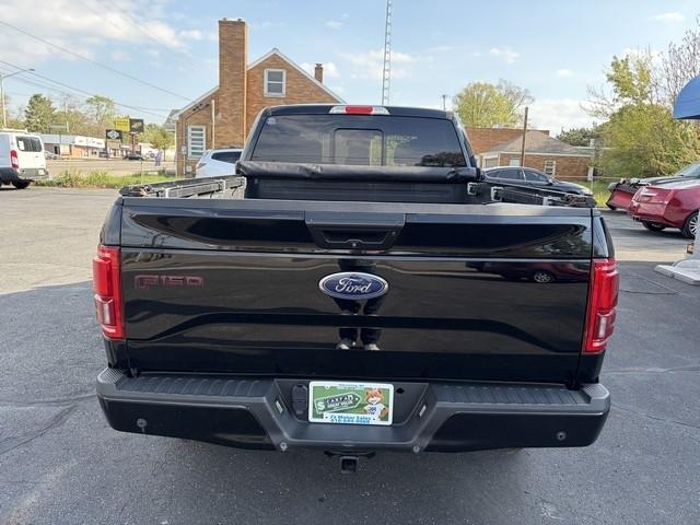 Ford F-150 Lariat SuperCrew 5.5-ft. Bed 4WD 2016