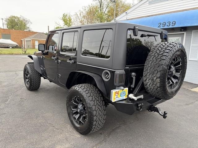 Jeep Wrangler Unlimited Sport 4WD 2011