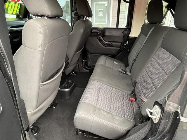 Jeep Wrangler Unlimited Sport 4WD 2011