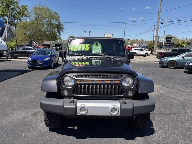 Jeep Wrangler Unlimited Sahara 4WD 2014