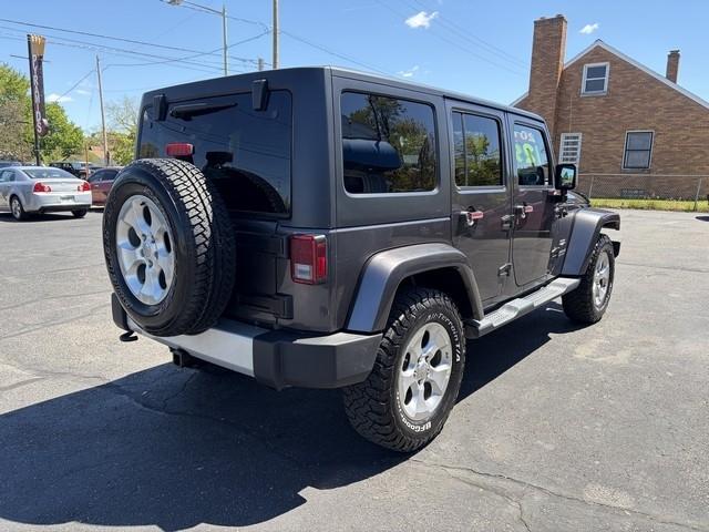 Jeep Wrangler Unlimited Sahara 4WD 2014