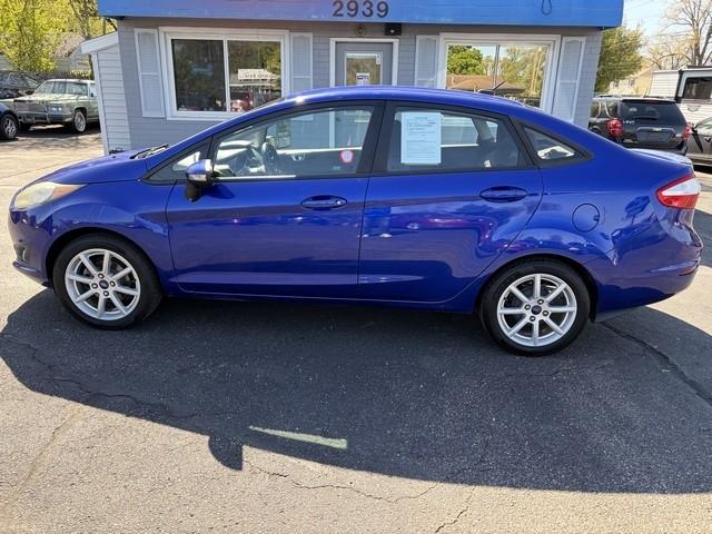 Ford Fiesta SE Sedan 2015