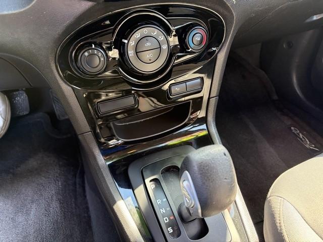 Ford Fiesta SE Sedan 2015
