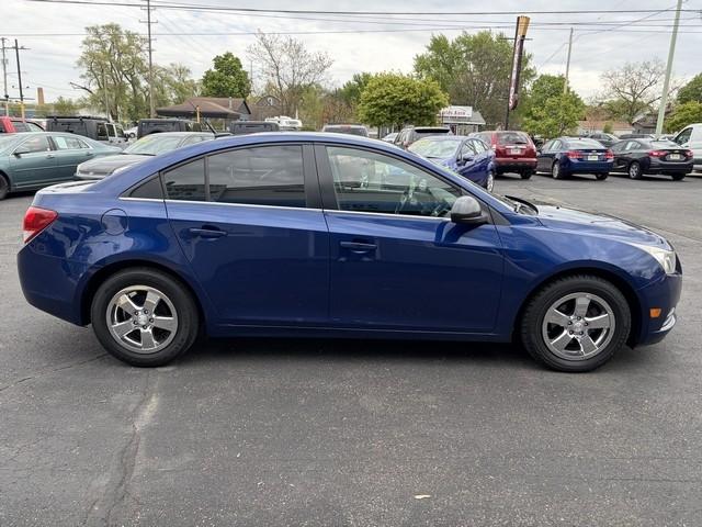 Chevrolet Cruze 1LT 2012