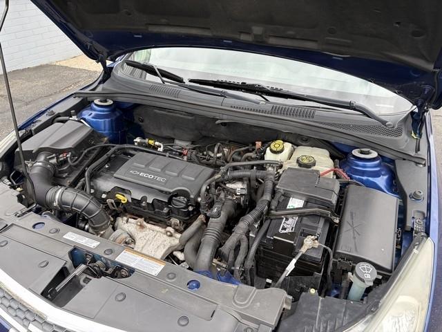 Chevrolet Cruze 1LT 2012