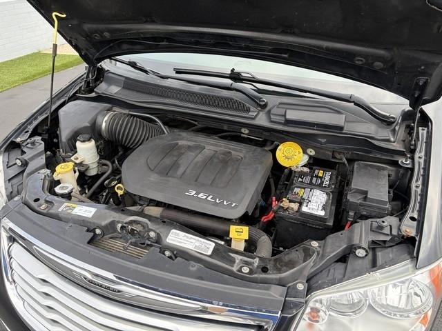 Chrysler Town & Country Touring-L 2015