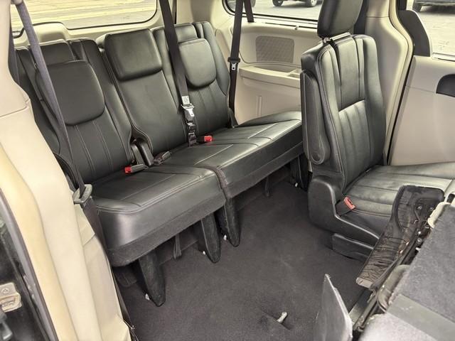 Chrysler Town & Country Touring-L 2015