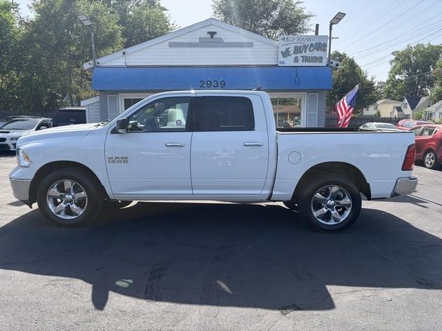 RAM 1500 SLT Crew Cab SWB 4WD 2015