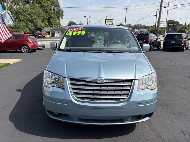 Chrysler Town & Country Touring 2010
