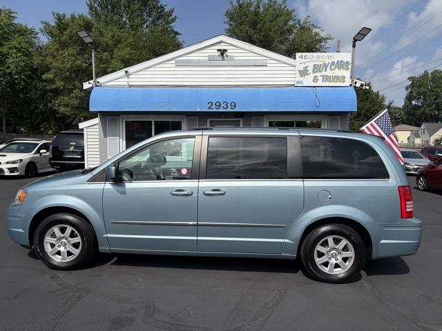 Chrysler Town & Country Touring 2010