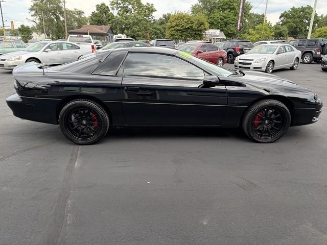 Chevrolet Camaro Z28 Coupe 2001