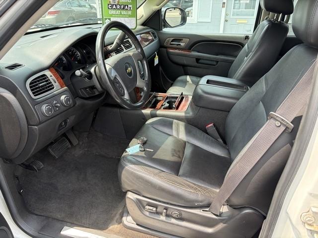 Chevrolet Avalanche LTZ 4WD 2012