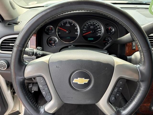 Chevrolet Avalanche LTZ 4WD 2012