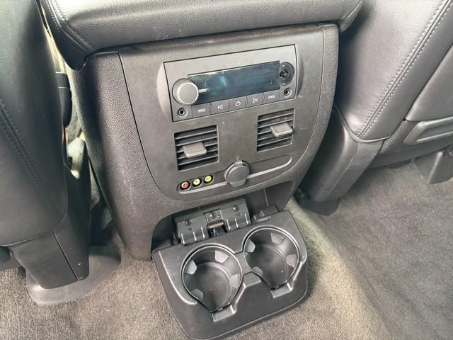 Chevrolet Avalanche LTZ 4WD 2012