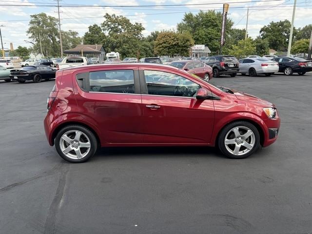 Chevrolet Sonic LTZ 5-Door 2012