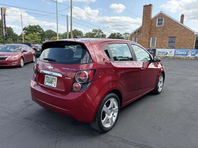 Chevrolet Sonic LTZ 5-Door 2012