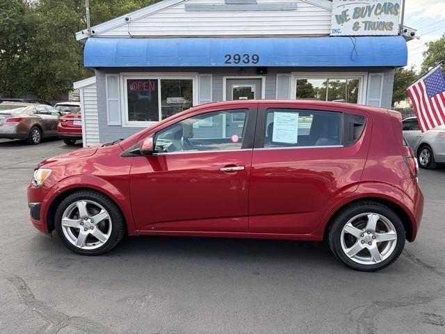 Chevrolet Sonic LTZ 5-Door 2012