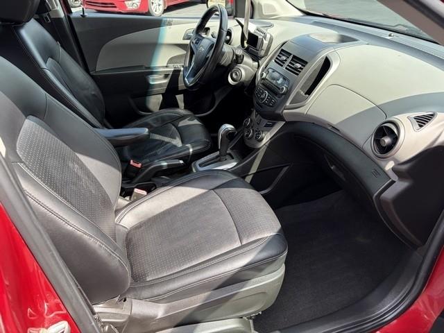 Chevrolet Sonic LTZ 5-Door 2012