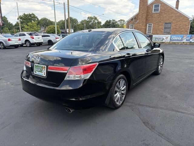 Honda Accord EX Sedan AT 2012
