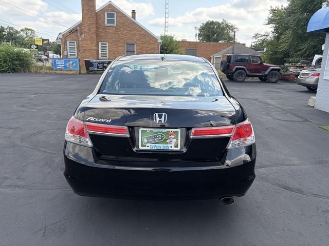 Honda Accord EX Sedan AT 2012