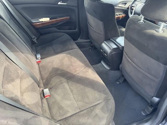 Honda Accord EX Sedan AT 2012