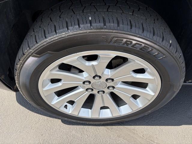 Cadillac Escalade AWD Premium 2013