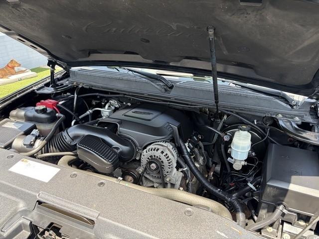 Cadillac Escalade AWD Premium 2013