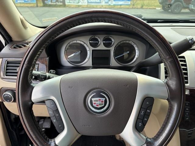 Cadillac Escalade AWD Premium 2013