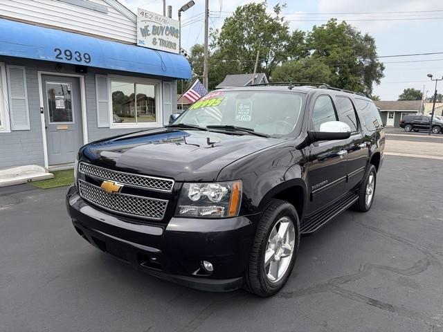 Chevrolet Suburban LT 1500 4WD 2014